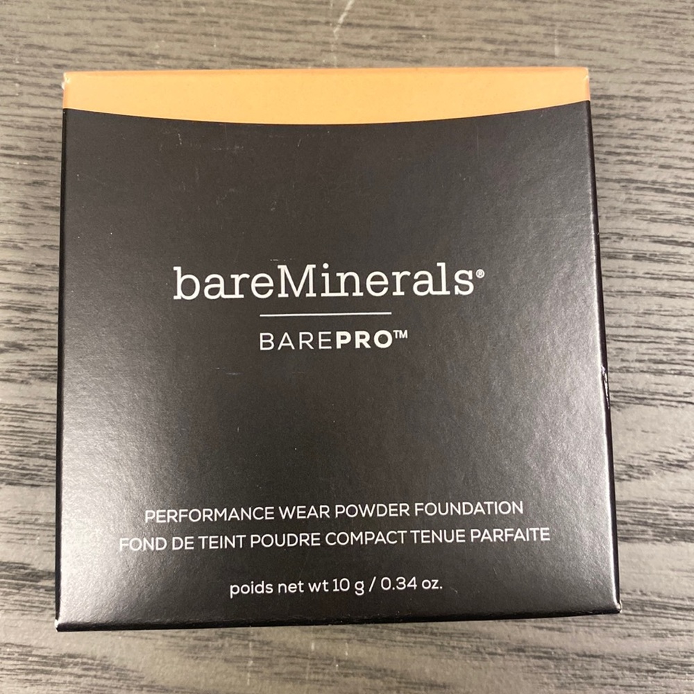Bare pro performance wear powder foundation